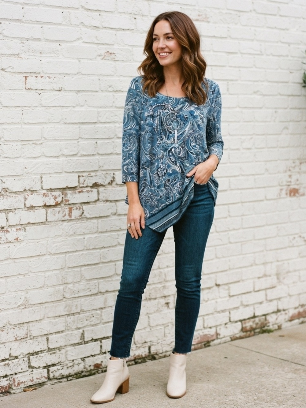 NWT Cleo Petites Blue Paisley Sharkbite Hem Tunic Top 3/4 Sleeve SZ M